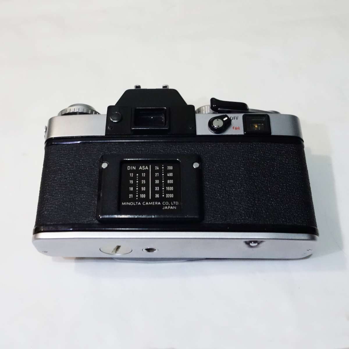 未使用デッドストックジャンク品。ミノルタXE白ボディーのみ 未使用